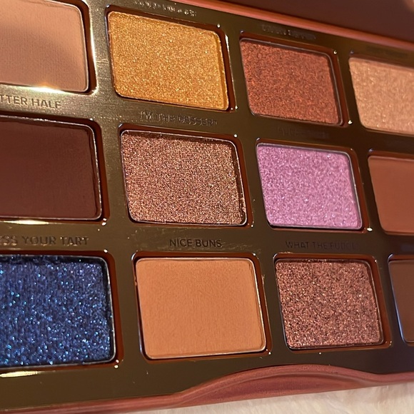 NWT Better Than Chocolate Cocoa-Infused Eye Shadow Palette by Too Faced - Picture 3 of 16